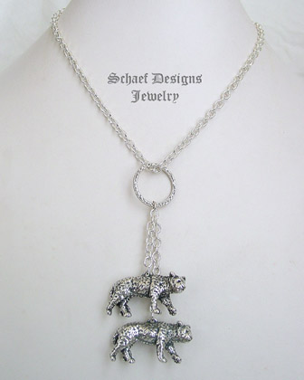Susan Cummings sterling silver endangered species african animal vintage cheetah necklace | Schaef Designs | New Mexico 