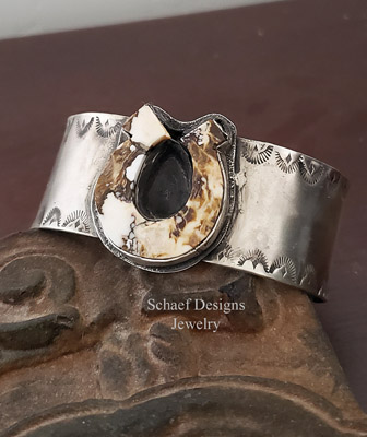 Wildhorse horseshoe sterling silver cuff bracelet | Arizona