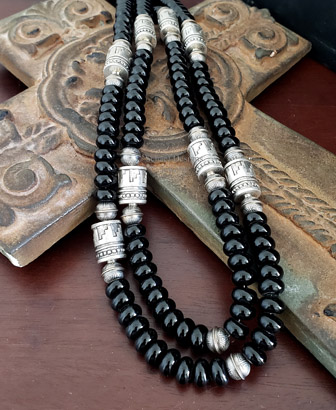 Schaef Designs Black onyx & sterling silver Southwestern Necklace | Black onyx & sterling silver Southwestern basics tube bead Necklace | Arizona  